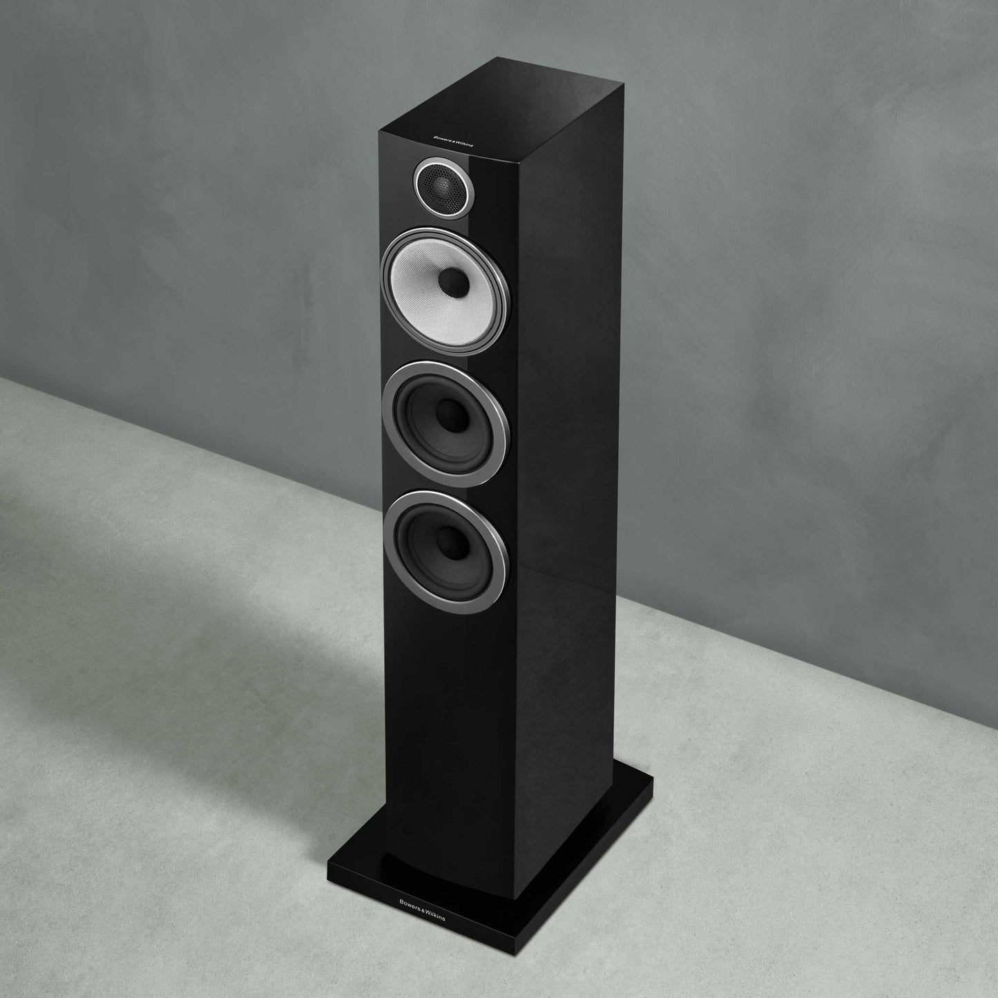 Bowers & Wilkins 704 S3 Gloss Black Profile View