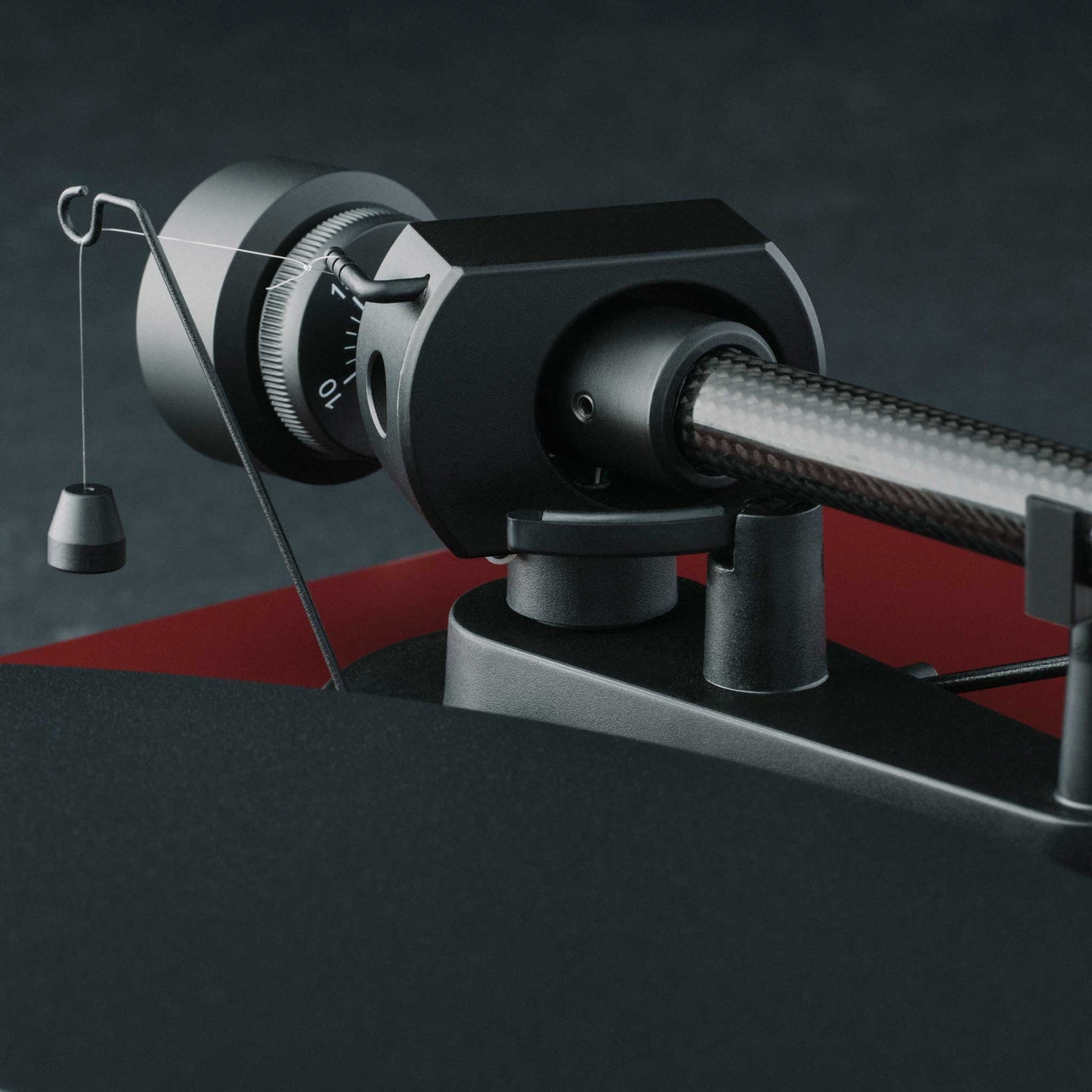 Pro-Ject Debut Evo 2 Tonearm Detail