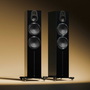 Monitor Audio Gold 500 6G High Gloss Black Beauty Shot