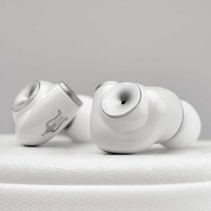 Meze Audio Alba Earbud Detail