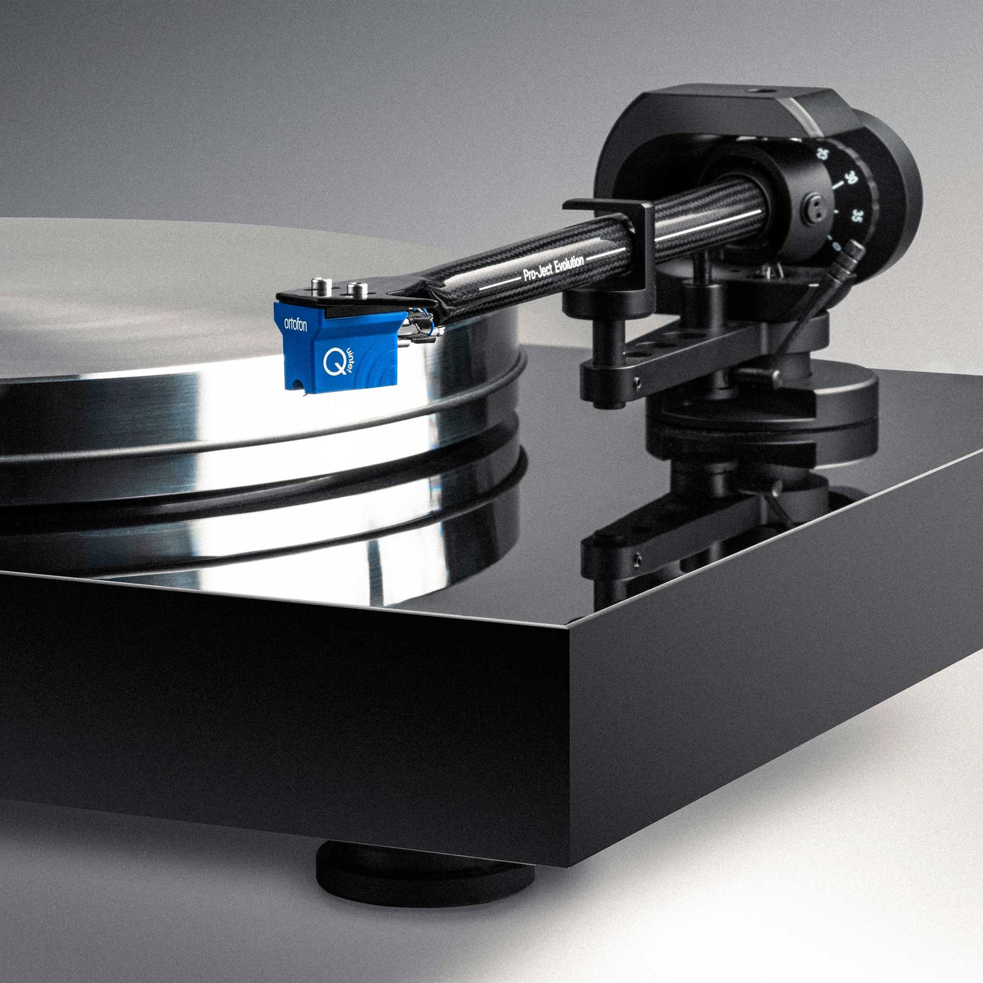 Pro-Ject X8 Tonearm Detail