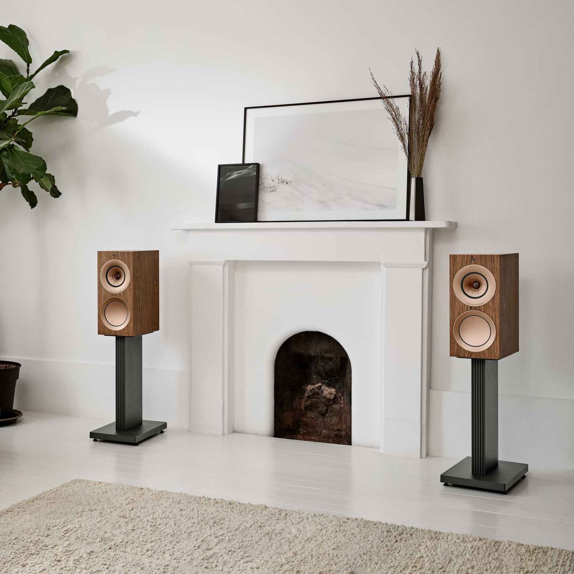 KEF R3 Meta Walnut Room Setting