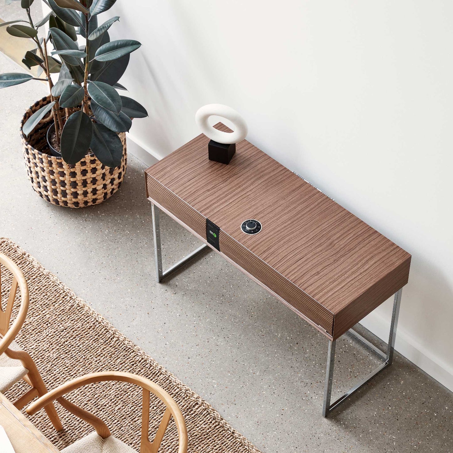 Ruark Audio R810 Fused Walnut Top View