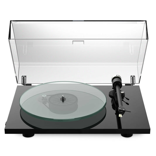 Pro-Ject T2 High Gloss Black Lid On