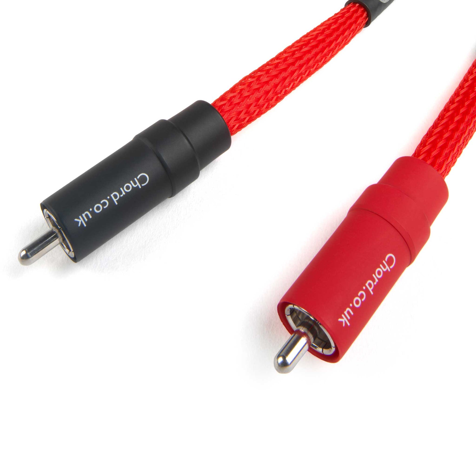 Chord ShawlineX ARAY Analogue RCA Cable Plug Detail